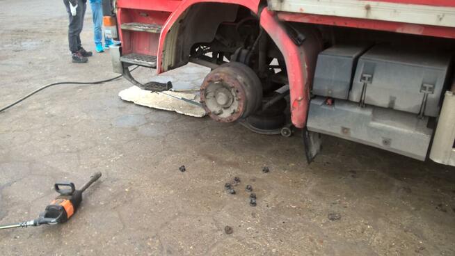 Naprawa opon ciężarowych / wulkanizacja Warszawa Białołęcka