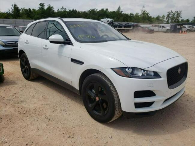 Jaguar F-Pace 2019, 2.0L, 4x4, Prestige, po gradobiciu
