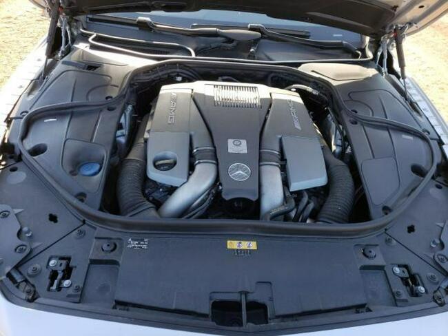 Mercedes S 63 AMG 2017, 5.5L, 4x4, porysowany lakier