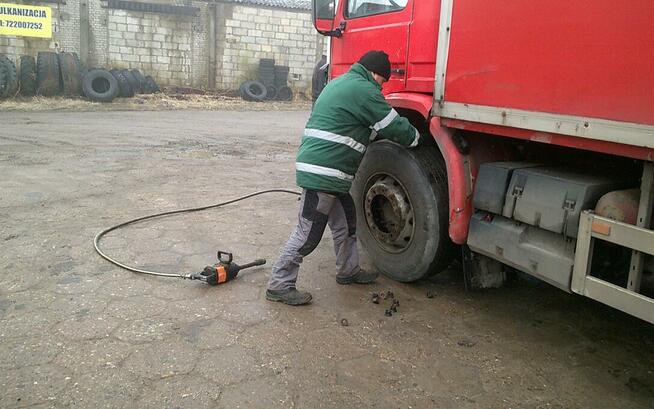 Naprawa opon ciężarowych / wulkanizacja Warszawa Białołęcka