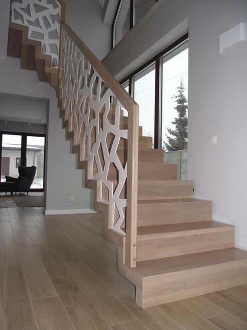 Nowoczesne schody i podłogi, łódzkie