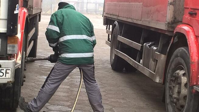 Naprawa opon ciężarowych / wulkanizacja Warszawa Białołęcka