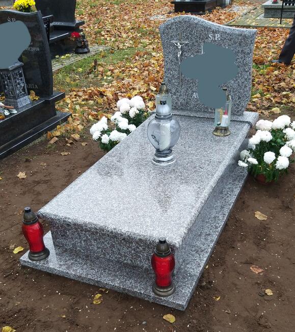Nagrobki pomniki granit kucie liter tanio całe woj. Pomorski