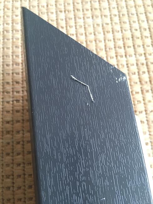 Retusz uszkodzeń, okna, drzwi, witryny sklepowe itp.