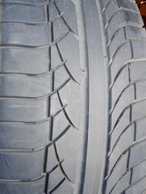 Opony letnie Michelin 235/65/R17 Stan BDB Cena za 4 sztuki