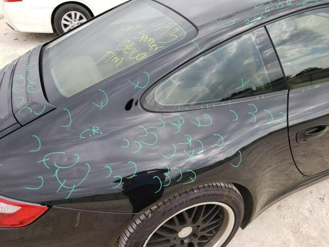 Porsche 911 Carrera, 2006, 3.6L, po gradobiciu