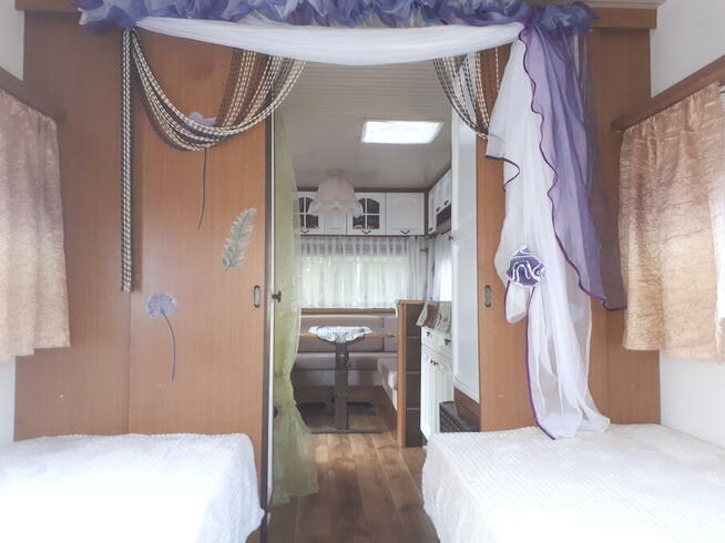 Odnowiona przyczepa kempingowa Do