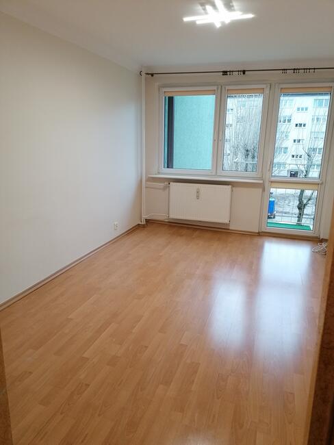 Wynajem mieszkanie 3 pokojowe 47m2