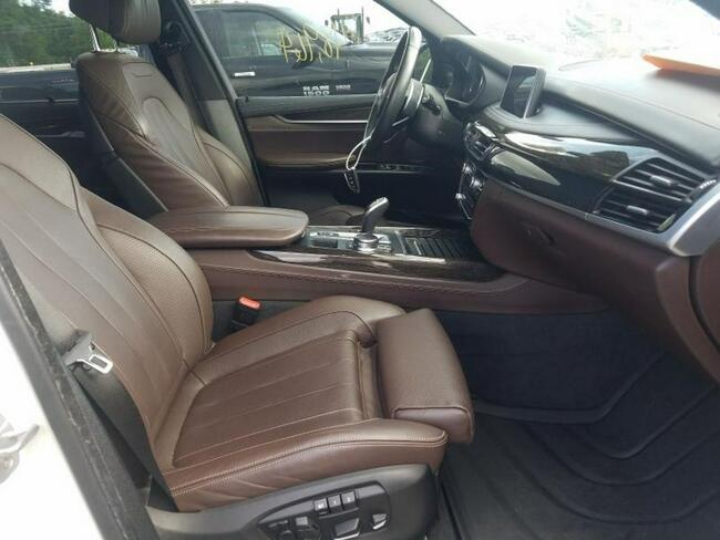 BMW X5 2018, 3.0L, po gradobiciu