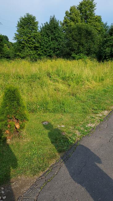 Sprzedamdziałkę budowlaną w Głowience 8 ar+6 ar domek gratis