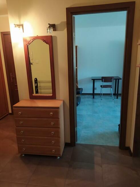 Wynajmę mieszkanie 2 pokoje z widną kuchnią 50 m.kw