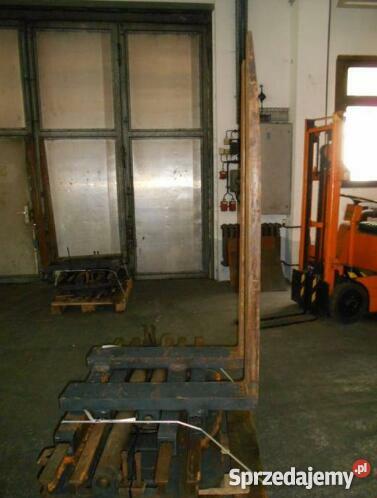 Obrotowy chwytak widłowy/pozycjoner wideł Kaup do wózka widł