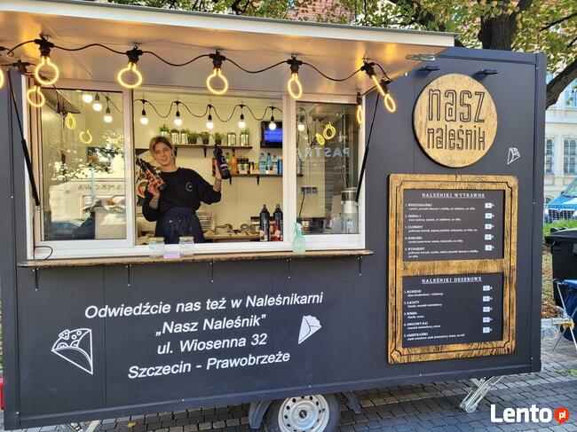 Okno przesuwne do przyczepy gastronomicznej