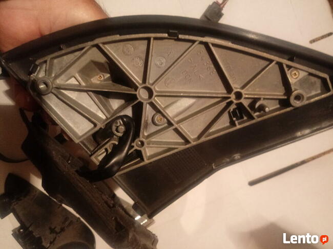 Silnik do Lusterka Golf kombi 5