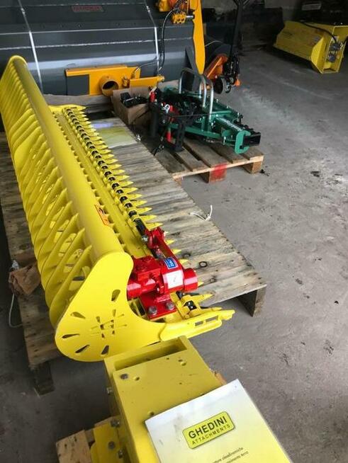 Łyżka kosząca GHEDINI 3 metry, melioracyjna do koparki
