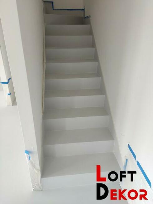 Łazienka z mikrocementu, Mikrocement