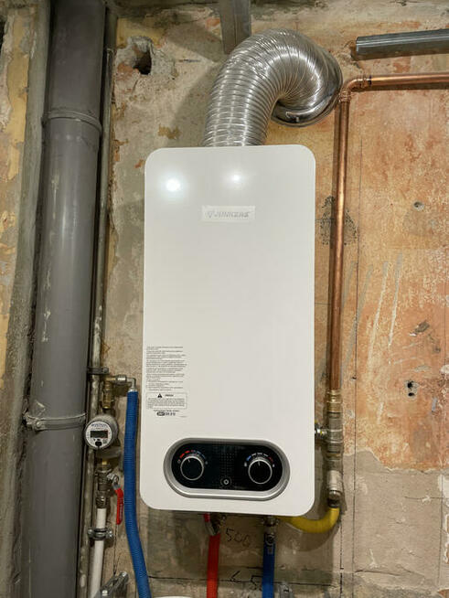 Kotły Gazowe Piecyki łazienkowe Junkers-Bosch Montaż wymiana