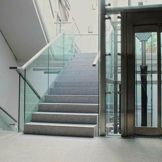 Parapet stopnica polerowana schody G603 150X33X2