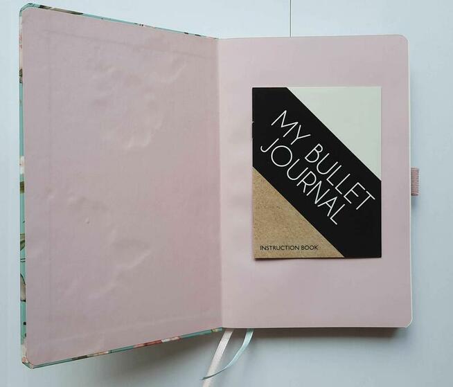 Róże planer Bullet Journal 3 rodzaje papieru notes na gumkę