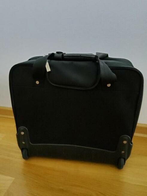 Torba/walizka biznesowa na kółkach Toshiba