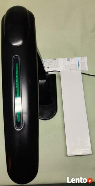 Sprzedam Okazałą Lampę biurkową z wkładem Philips