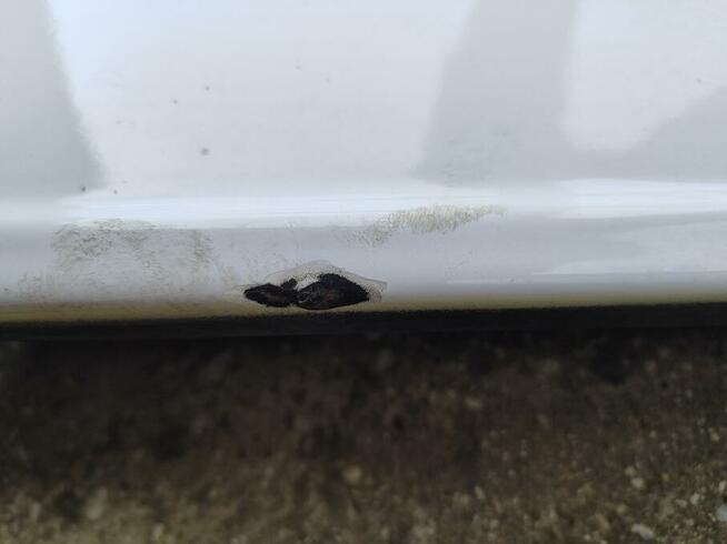 ZLEWOZMYWAK 1-KOM.80X60 EMALIOWANY Z OTWOREM