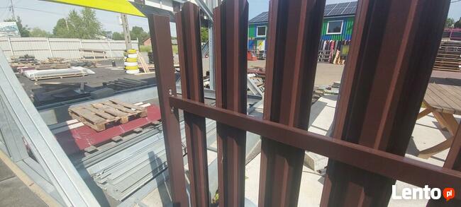 Przęsła słupki ogrodzenie do sztachet metalowych 2 gatunek