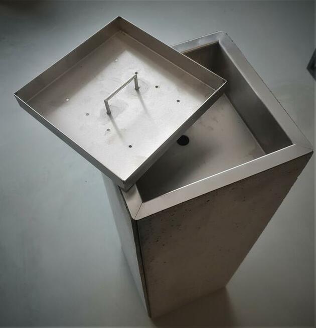 Popielnice zewnętrzne z betonu i stali nierdzewnej