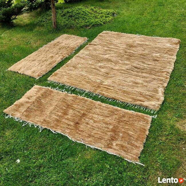 Komplet Narzut Miodowy Dywany Skóra Owcza Tkana Brąz Jasny