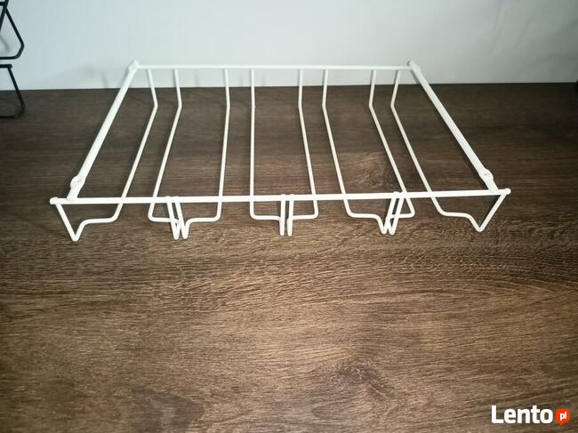 Uchwyt/ Wieszak na kieliszki do wina Czarny, biały, złoty.