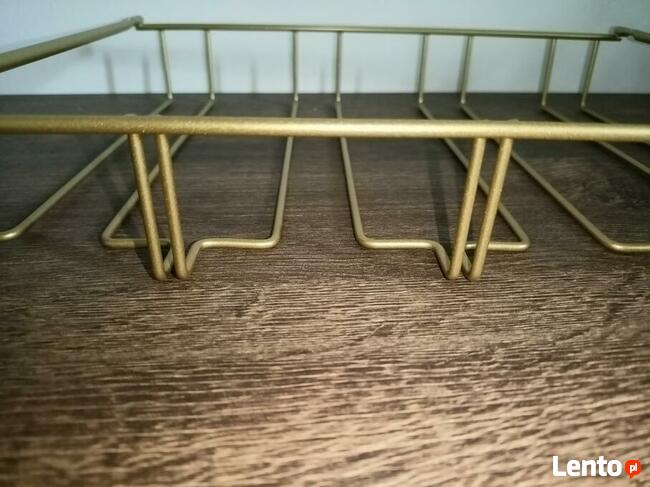 Uchwyt/ Wieszak na kieliszki do wina Czarny, biały, złoty.