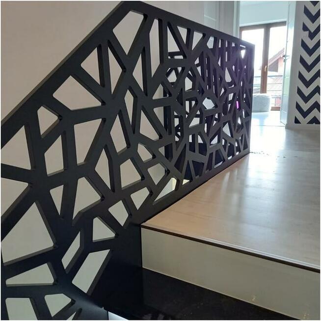 Balustrada wewnętrzna ażurowa