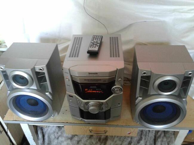 wieża PANASONIC z pilotem komplet