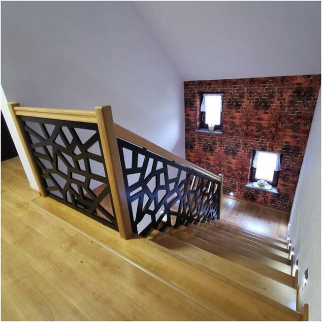 Balustrada wewnętrzna ażurowa