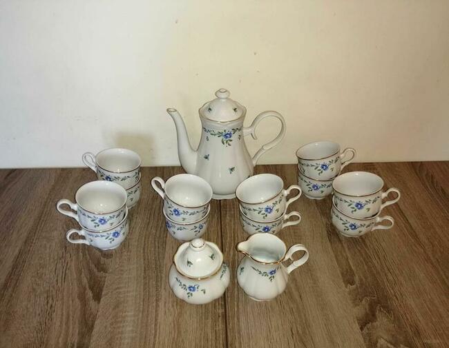 Apulum Porcelana rumuńska Cukiernica Dzbanek Mlecznik Filiża