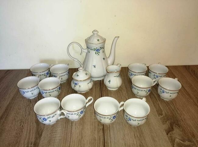 Apulum Porcelana rumuńska Cukiernica Dzbanek Mlecznik Filiża