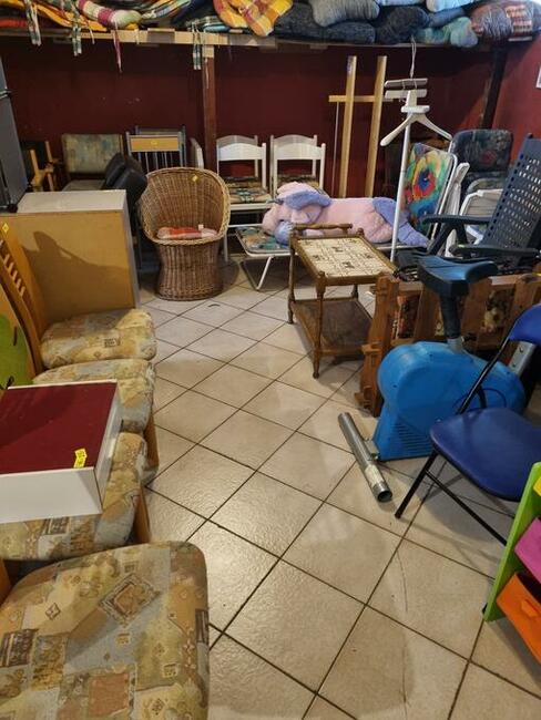 UŻYWANE SKARBY Z EUROPY OLIWIA