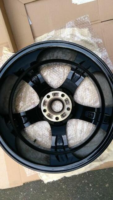 Felgi Aluminiowe ATTZ17P 17 114,3/5 ET50