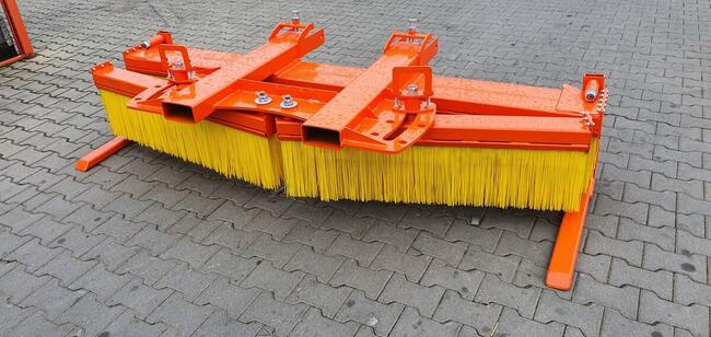 Zamiatarka szczotkowa listwowa do wózka widłowego 2000 mm