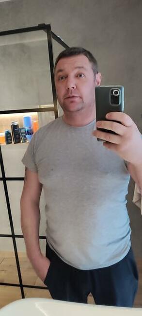 Fajny zaradny facet szuka na stałe