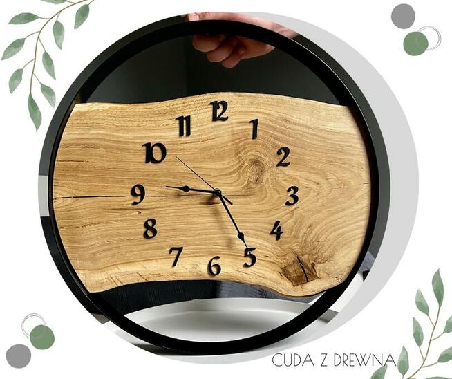 Wyjątkowy egzemplarz zegara ściennego