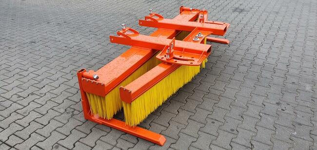 Zamiatarka szczotkowa listwowa do wózka widłowego 2000 mm