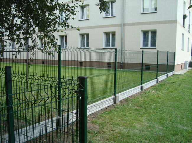 Ogrodzenia panelowe, Bramy, Furtki, Montaż