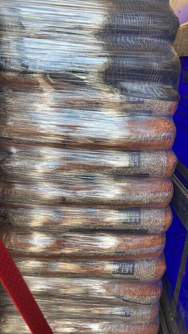 Sprzedam Pellet sosnowy Verba A1EN Plus 6mm w workach 15kg