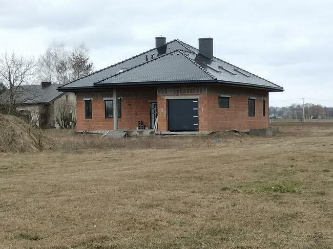 Sprzedam dom stan surowy