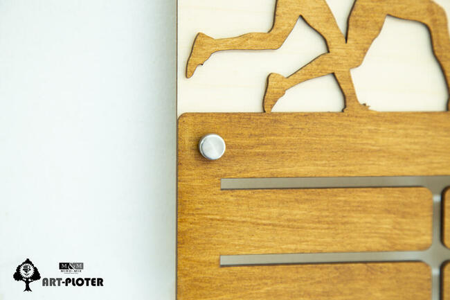 Wieszak na Medale 47cm Drewniany Personalizowany GrawAtka