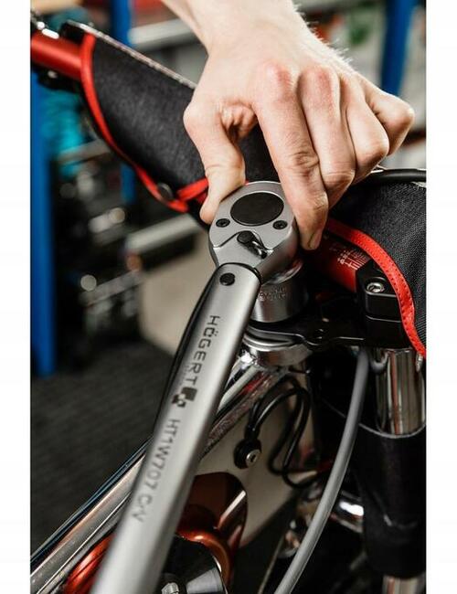 Klucz Dynamometryczny 1/2 42-210Nm HOGERT