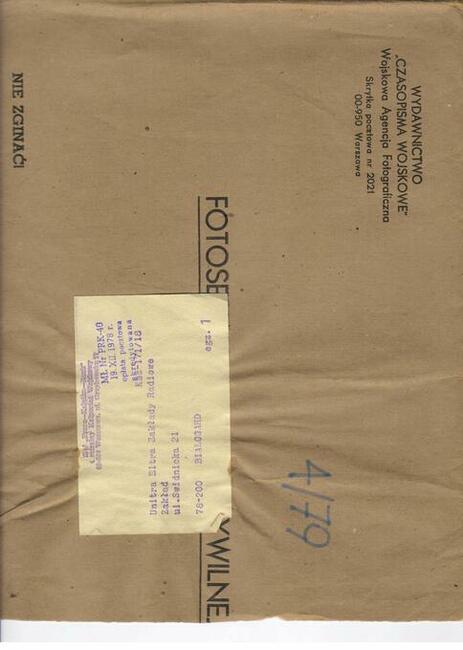 FOTOSERWIS OBRONY CYWILNEJ nr 4/79 . . . . . . . . . . . .