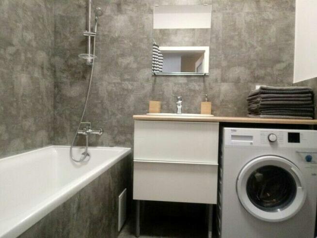 64m2/ 3-pok. w apartamentowcu / metro Płocka