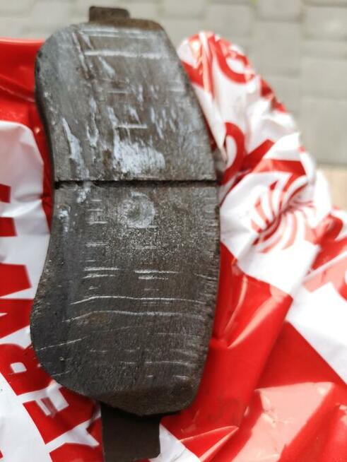 KLOCKI HAMULCOWE PRZÓD HONDA CR-V II 50-04-405 ASHIKA